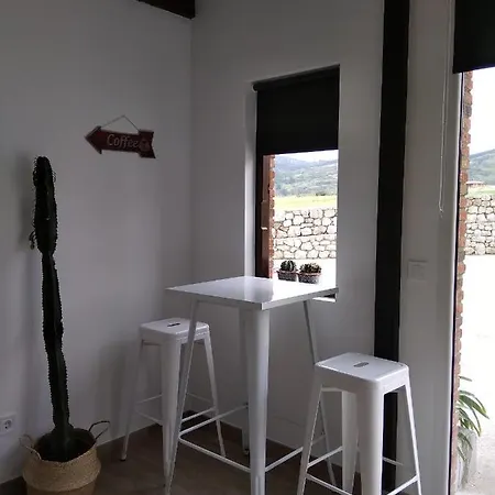 Tresvalle Country house Ubiarco