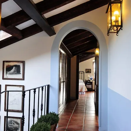 Tresvalle Kır Evi *