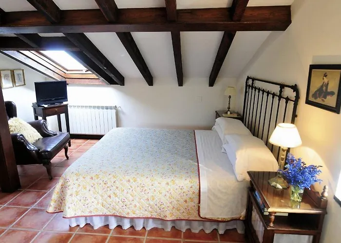 Tresvalle Country house *